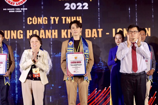Honjianda nhận giải Hàng Việt Nam chất lượng cao năm 2022